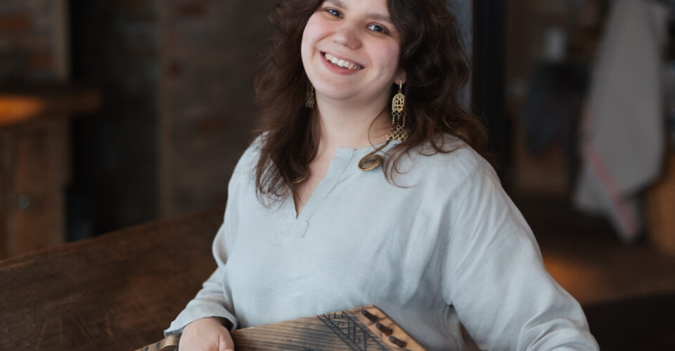 Giesmių ringės su Goda Šiaudinytė Giesmių ringės su Goda Šiaudinytė